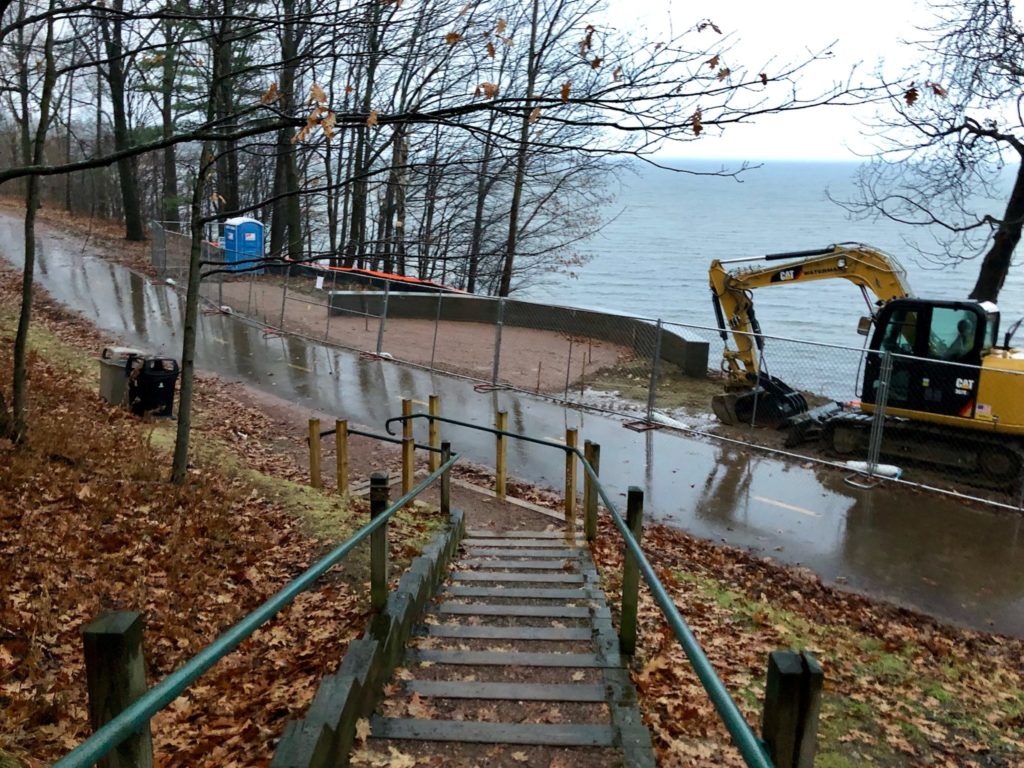 North Shore overlook construction